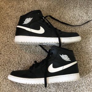 Men’s Air Jordan Shoes 1